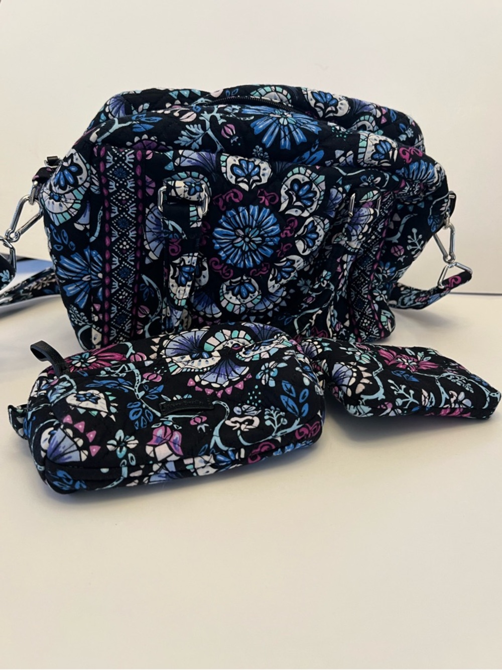 Vera Bradley Bramble Matching Set Purse Wallet Cosmetic Bag - Never Used